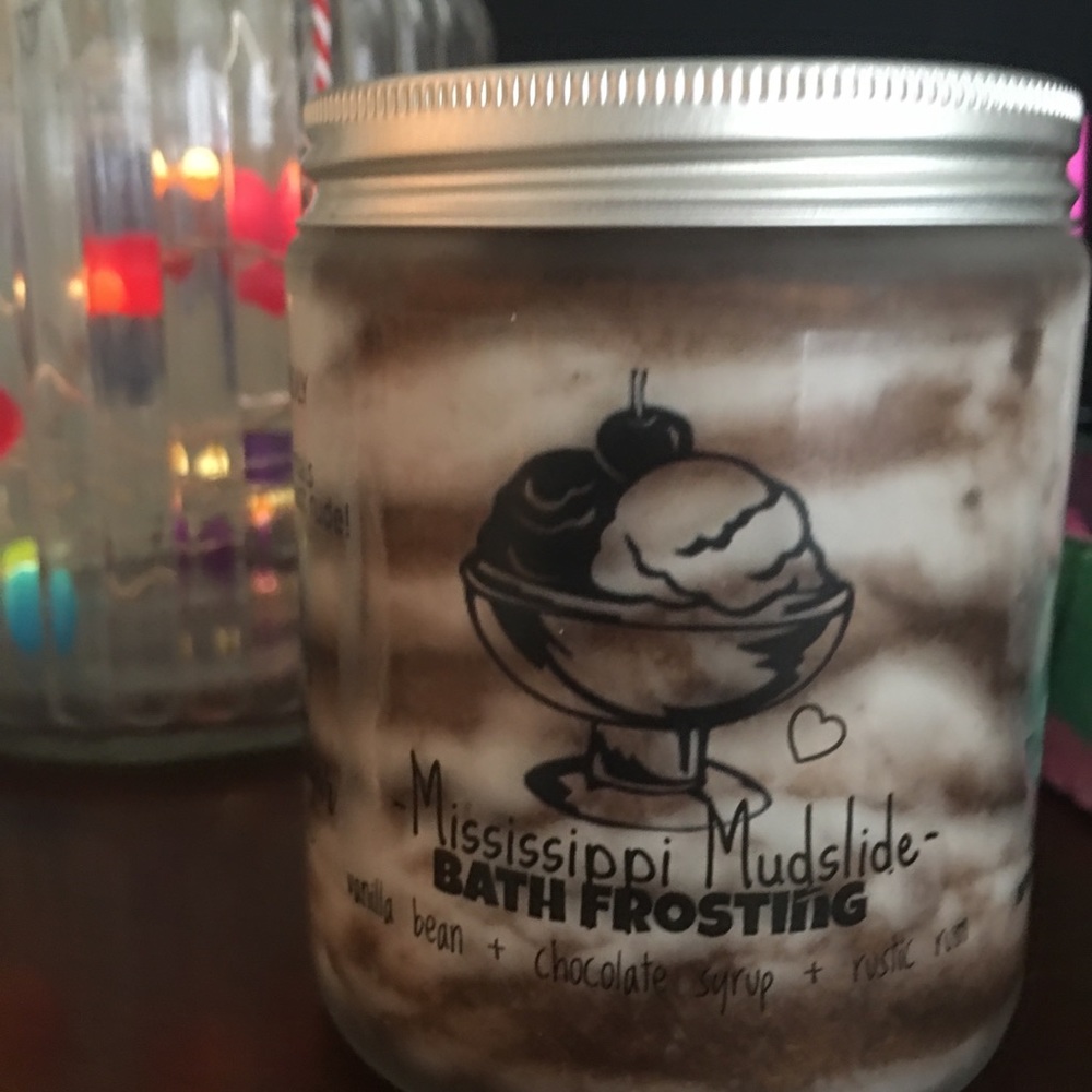 Ahhh Sugar Sugar bath frosting